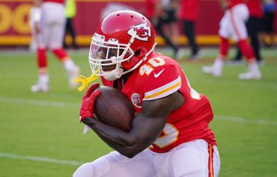Chiefs to place RB Derrick Gore on injured reserve