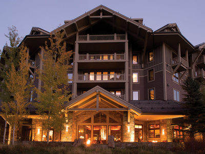 One Room Left For $7,000 A Night At Jackson Hole Four Seasons: Rub Elbows With Jerome Powell And Finance Titans