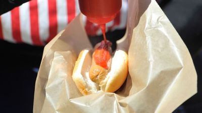 Look: Mets Troll Yankees About Viral Hot Dog Straw Video