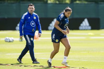 Mitchell to bring baby to Scotland camp after Losa recall