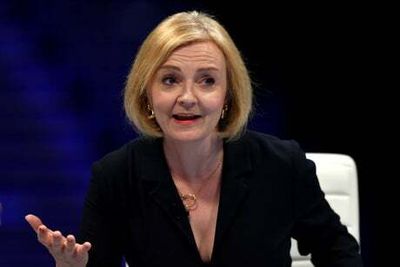 Tory leadership hustings: Liz Truss defends tax cuts proposal amid criticism from Sunak campaign