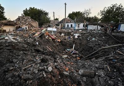 Russian rockets hit Ukrainian town on independence day, 22 killed