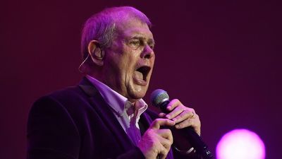 John Farnham recovering after marathon surgery to remove tumour from mouth