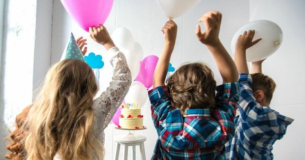 Mum fumes after paying for children’s birthday party - but parents eat the kid's food