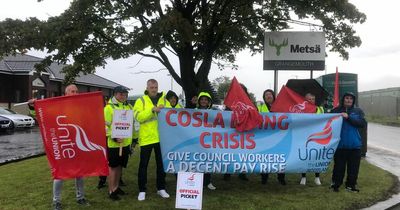 Falkirk bin strikes start as unions say latest offer not enough