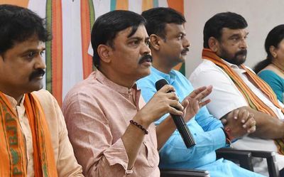 Andhra Pradesh: Names of eligible people being removed from voters’ list, alleges BJP