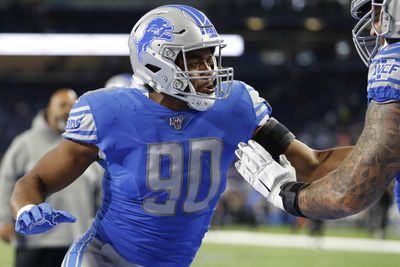 Dolphins working out former Lions, Patriots DE Trey Flowers