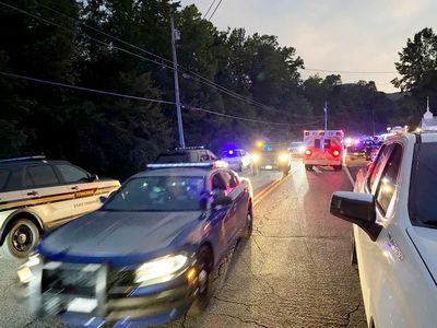 2 officers killed in helicopter crash in Tennessee