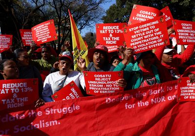 Explainer: What is behind South Africa’s union strikes?