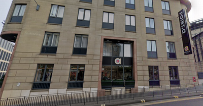 Edinburgh hotel asks US tourist for 'second chance' after specific rant about room