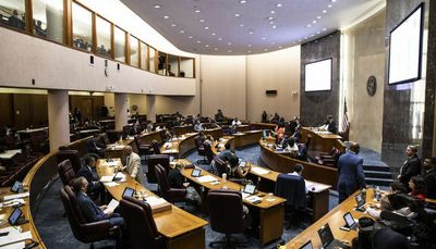 Chicago alderpersons face preelection dilemma: Whether to accept a 9.62% pay raise