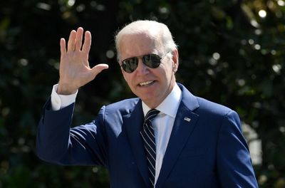 Biden announces relief for indebted US university grads