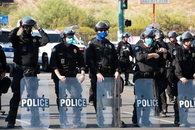 ACLU, news orgs challenge Arizona law limiting filming of police