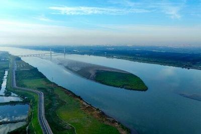 The Yangtze River is drying up in China — revealing 600-year-old Buddhist statues in the process