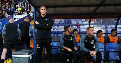Eddie Howe praises heroic Jamaal Lascelles as Newcastle battle to Carabao Cup win