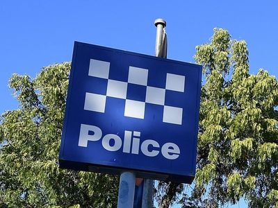 NT police officer charged with assault