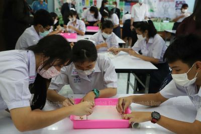 2,002 new Covid inpatients, 29 more deaths