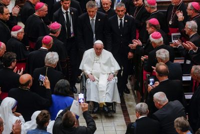 As rumours swirl, Pope Francis names new cardinals