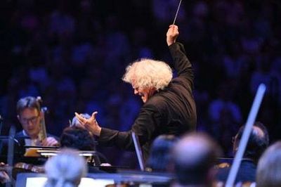 BBC Proms 2022: Prom 49 Simon Rattle conducts Mahler review – life affirming