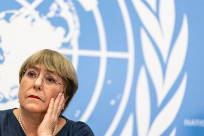 U.N. rights chief says many applicants seeking to replace her
