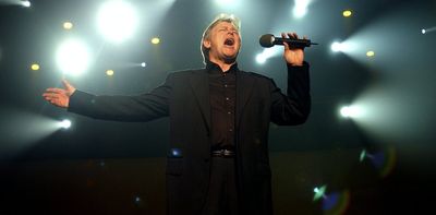 What is oral cancer, the condition John Farnham is being treated for?