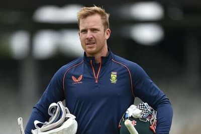 England vs South Africa: Simon Harmer gets surprise chance as four-man seam attack ditched