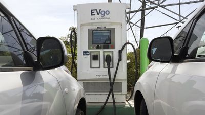 California is poised to phase out sales of new gas-powered cars