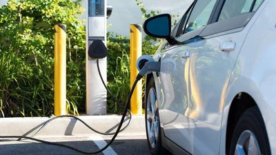 California Advances Plan To Ban Gas Vehicle Sales by 2035