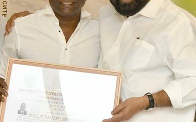 I.M. Vijayan felicitated by Kerala Education Minister