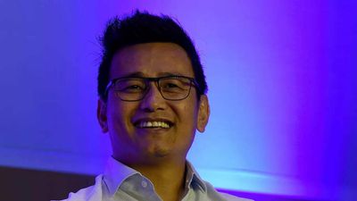 Can Bhaichung Bhutia shoot past Kalyan Chaubey in AIFF polls?