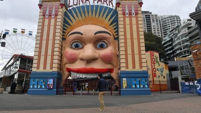 'Never had a booking': Luna Park orders conservative group to stop advertising Sydney conference