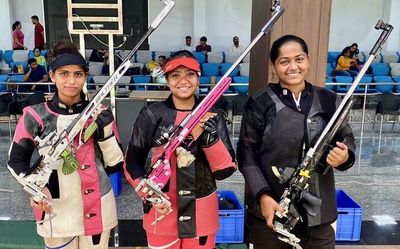 Ayushi Podder tops women’s rifle 3-position