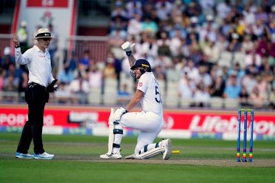 Ben Stokes defies knee discomfort to help England take lead against South Africa
