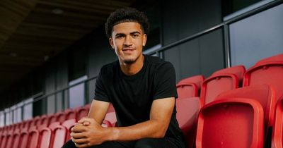 Bristol City starlet reacts as he becomes latest academy talent to sign professional deal