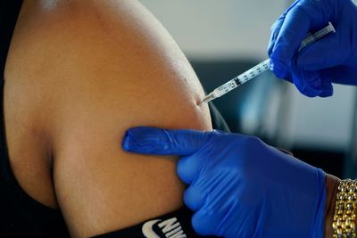 Pfizer asks EU drug regulator to OK tweaked COVID vaccine