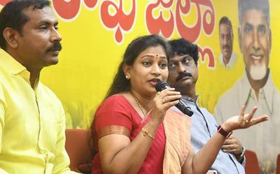 Andhra Pradesh: Telugu Mahila leader denounces attack on Anna Canteen