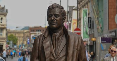 Brian Epstein statue installed in Liverpool city centre today