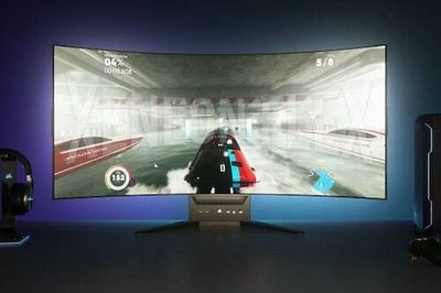 Corsair’s bendable gaming monitor can flex to be flat or curved