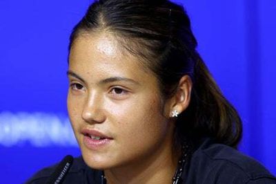 Emma Raducanu plays down injury scare after practice court tears on eve of US Open title defence