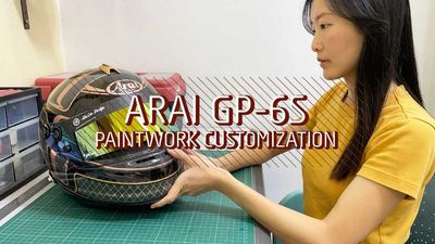 Watch This Helmet Graphic Artist Make Stunning Art Before Your Very Eyes