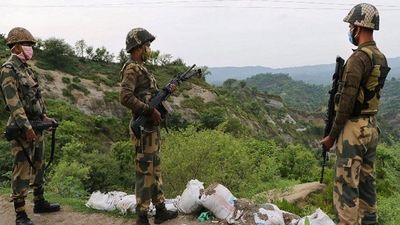 J&K: BSF arrests Pakistani intruder along Jammu-Kashmir international border