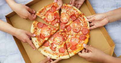People gobsmacked over man's 'demonic' pizza slicing method - but some say he's a genius