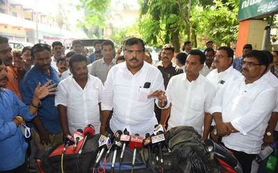 Andhra Pradesh: Alternative options on CPS being considered, says Botcha