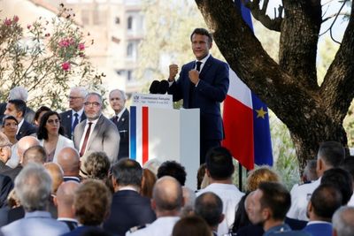 Macron concludes Algeria visit with new pact