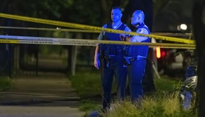 9 killed by gunfire over the weekend in Chicago, 5-year-old boy among 25 others wounded