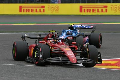 Sainz: Ferrari F1 must "keep digging" for answers to Red Bull gap