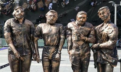 ‘Four lads in jeans’ meme made into statue in Birmingham