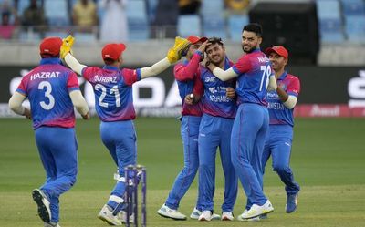 Asia Cup 2022 | Farooqi breathes fire, Afghanistan stuns Lanka