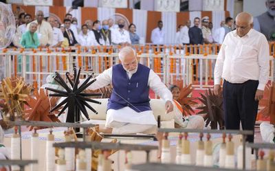 Use khadi products daily, says PM Modi