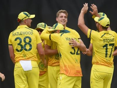 Aussies score ODI win over Zimbabwe